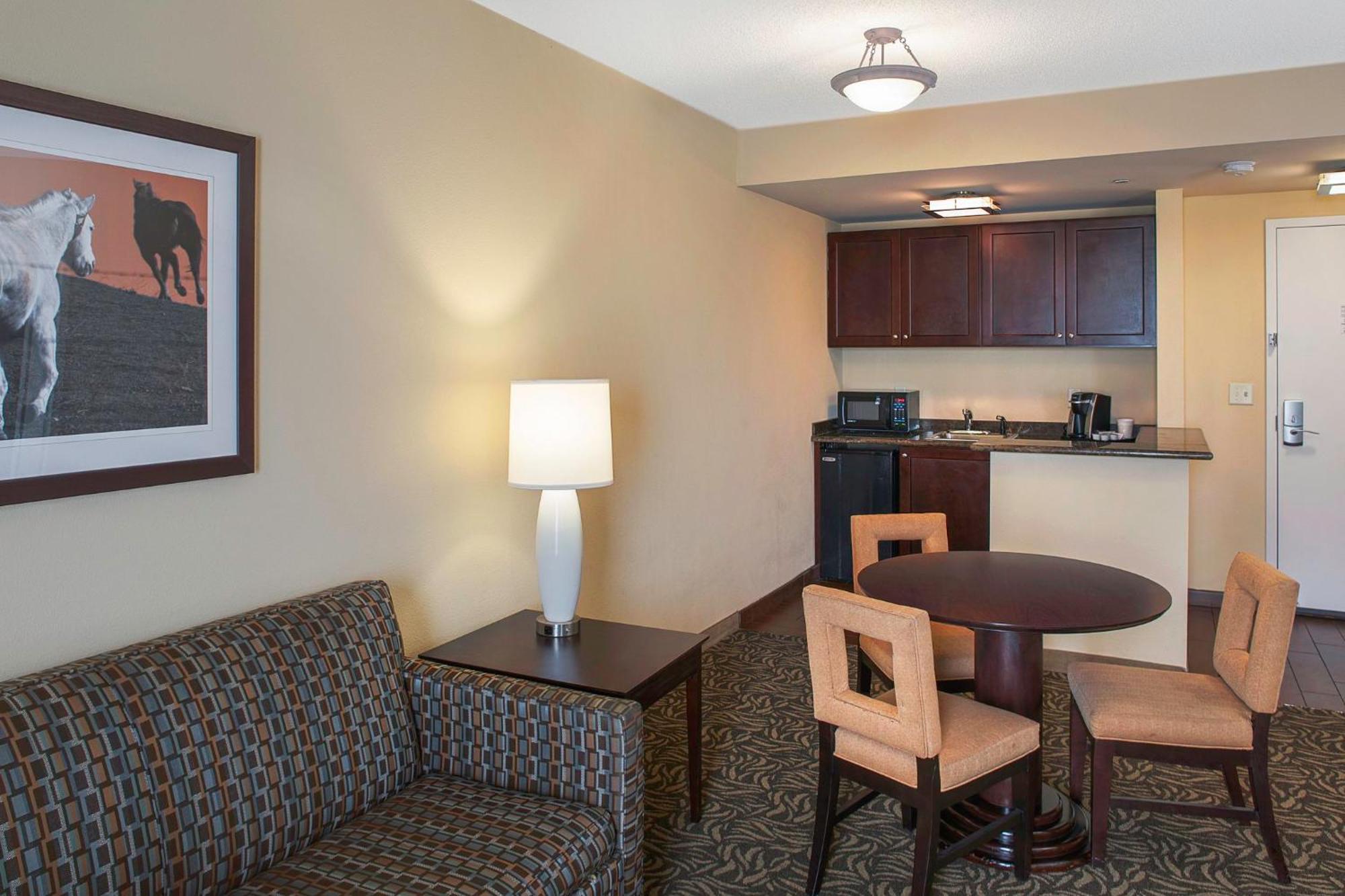 Holiday Inn Ardmore By Ihg Extérieur photo